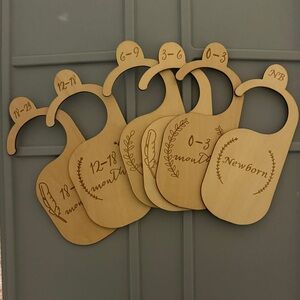 Maisonette Wooden Baby Closet Dividers